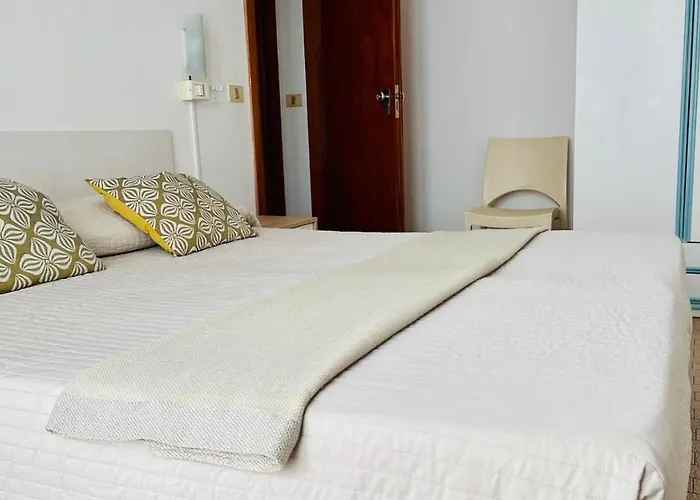 Hotel Lima