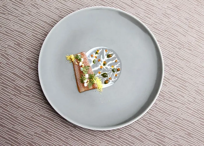 Dam Boutique Hotel & Restaurant