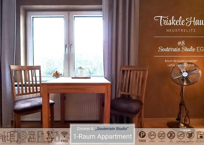 Triskele Haus - Oekologisches Gaestehaus Der Heilstaette Strelitz