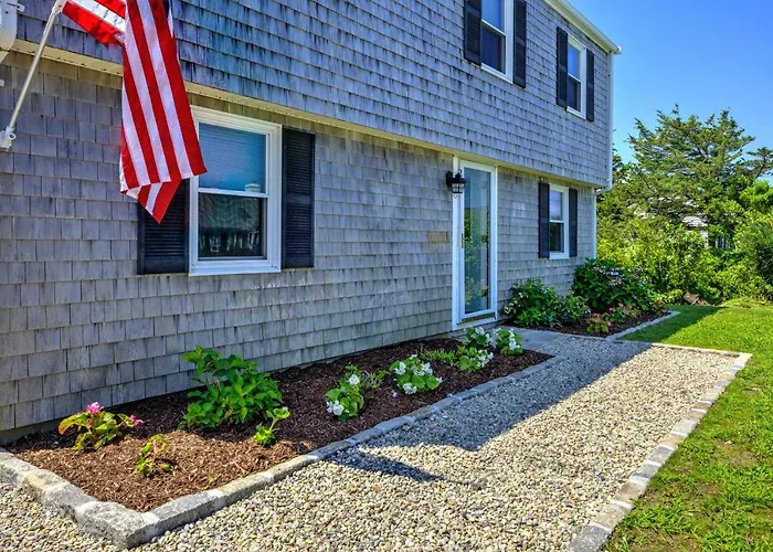 Town Neck Beach Retreat By The Marina