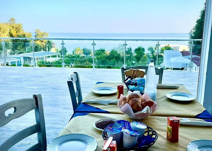 Frontemare Hotel Village&Ristorante