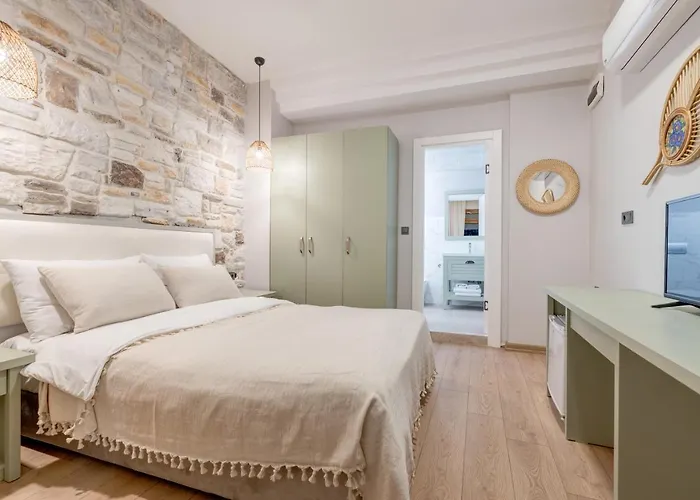 Hanedan Otel Foca Izmir