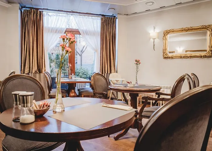 Hotel Solaris