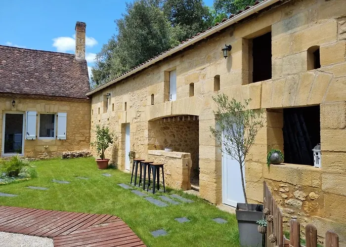 Le Clos De La Caneda
