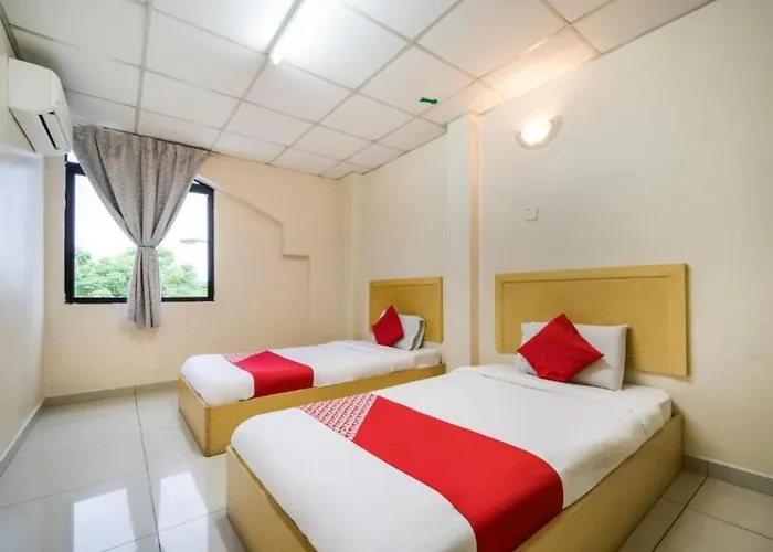 Hotel River Inn