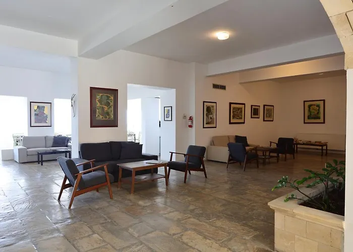 Axiothea Hotel