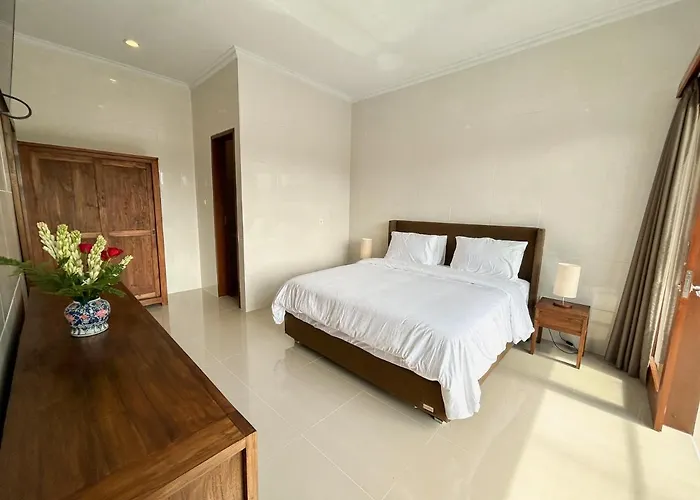 James Guest House