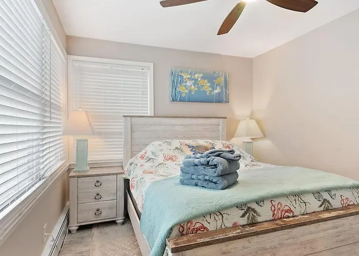 33Rd Unit 3 Beach Bliss Parking Beach 2 Blocks Away