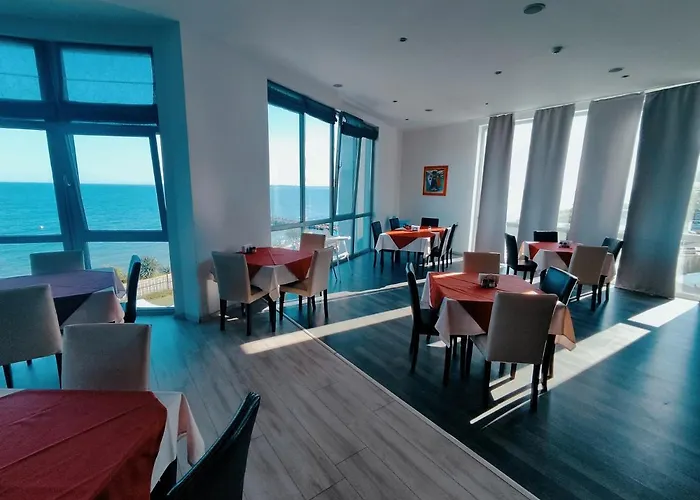 Moonlight Hotel