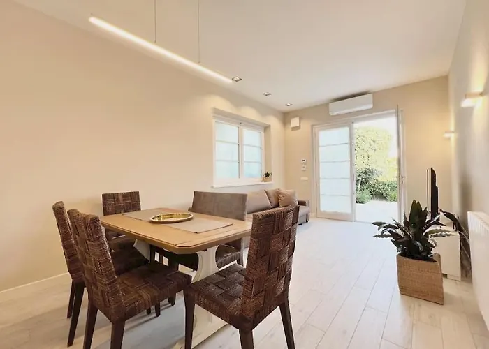 Villa Carli in centro a Forte dei Marmi