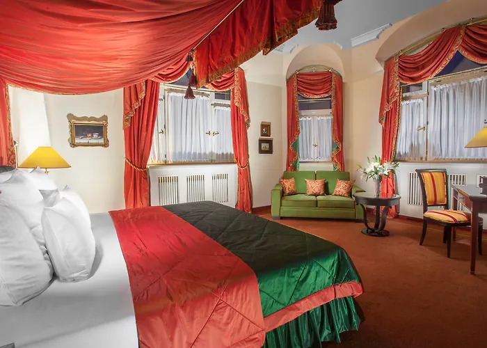 Art Nouveau Palace Hotel