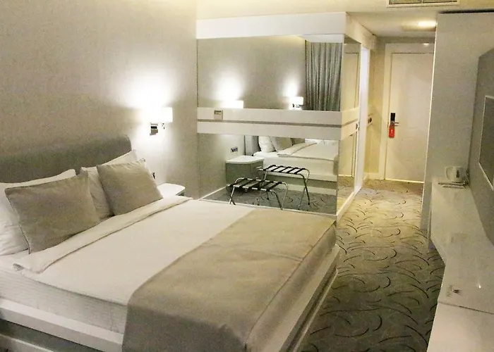 White Line Boutique Hotel