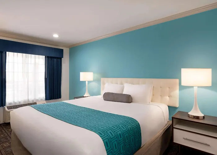 Howard Johnson University Inn - Sdsu - San Diego State University