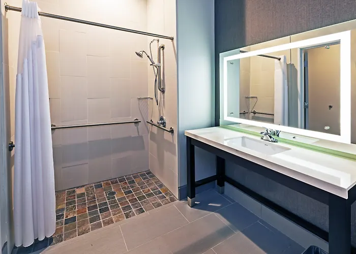 Holiday Inn Express & Suites Killeen - Fort Hood Area