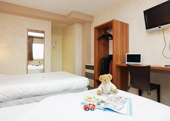 The Originals City, Hotel Colmar Gare