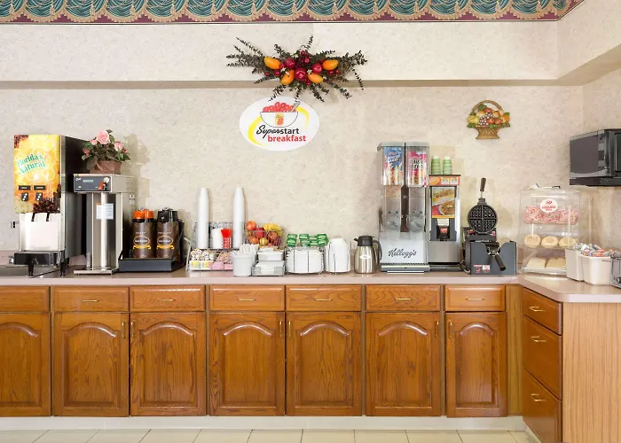 Super 8 By Wyndham Athens