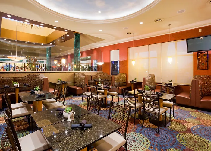 Holiday Inn Hotel & Suites Maple Grove Northwest Minneapolis-Arbor Lakes By Ihg