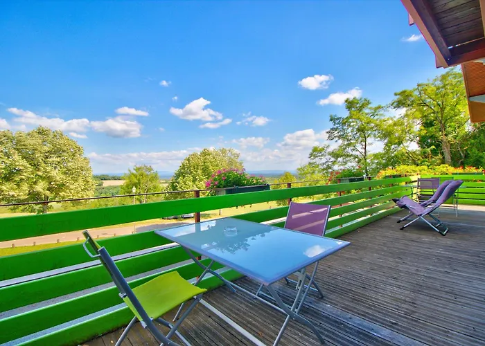 Logis Hotel Restaurant Le Chalet Du Mont Roland
