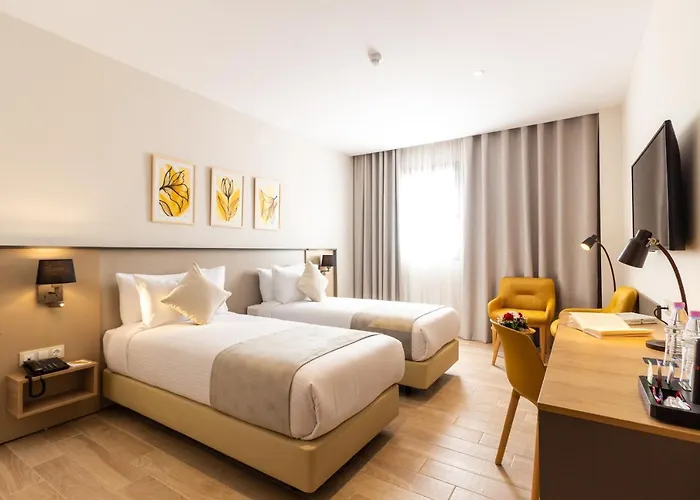 Golden Tulip Opera Alger