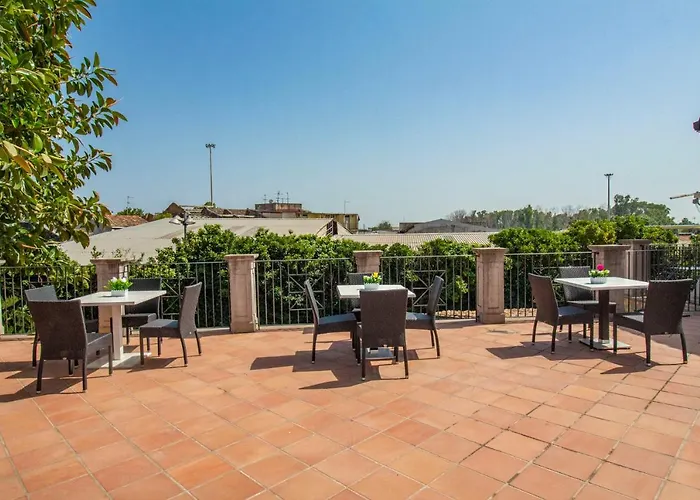 Royal Playa Suite And Apartament -Private Parking- Self Chek Out