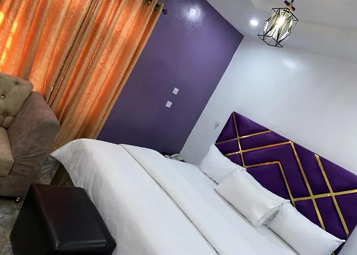Bamod Hotel And Suites