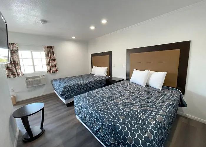 Palm Inn