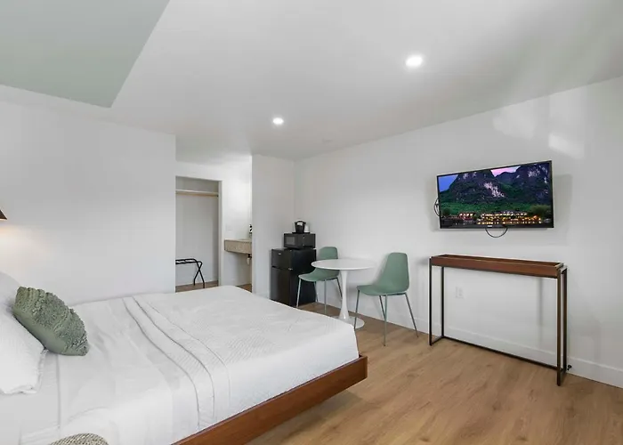 Cashmere Inn