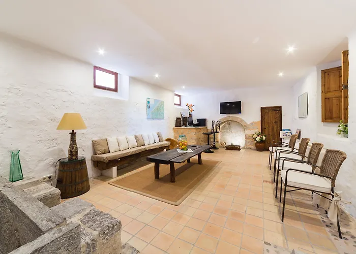 Hotel Ca'L Bisbe