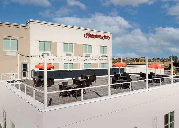 Hampton Inn Warroad