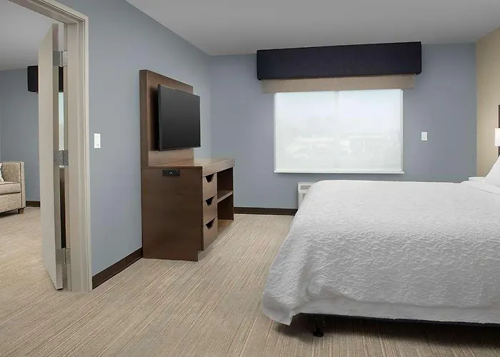 Hampton Inn Warroad
