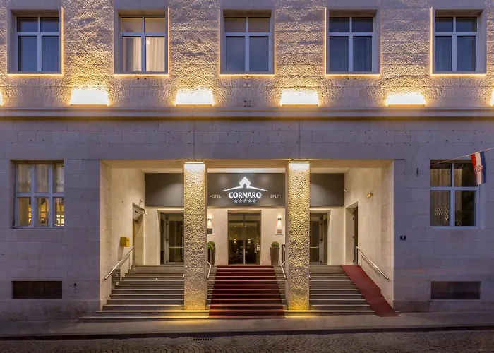 Cornaro Hotel
