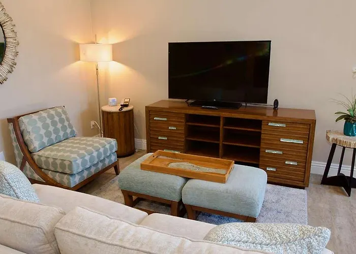 Inn By The Sea, La Jolla,