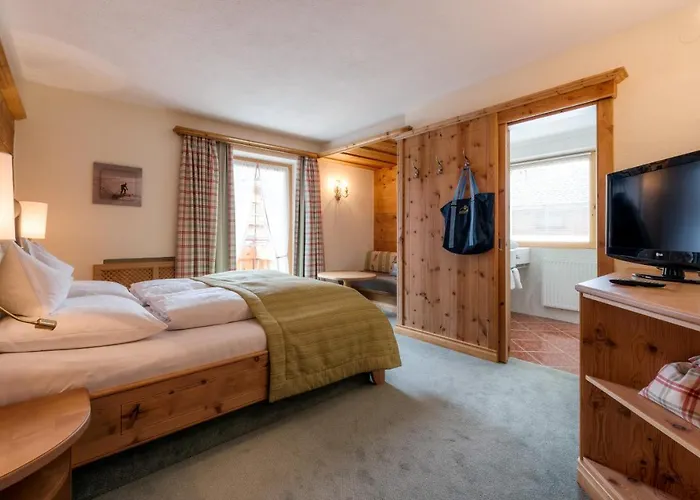 Hotel Garni Serfauserhof