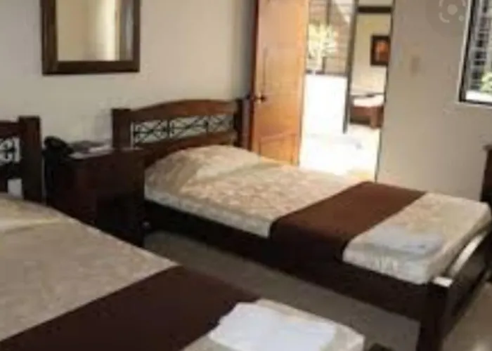 Hotel Baroee