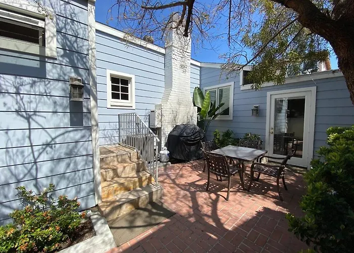 Laguna Beach Cottage Home