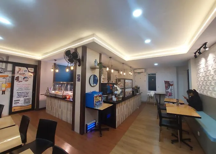 Behomy Corner Eight Lippo Karawaci