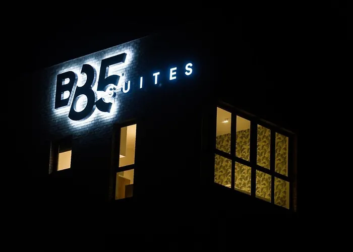 B85 Suites