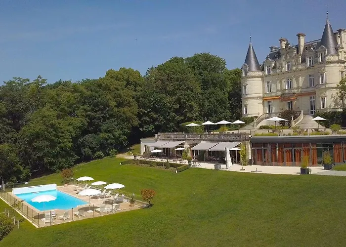 Domaine De La Tortiniere
