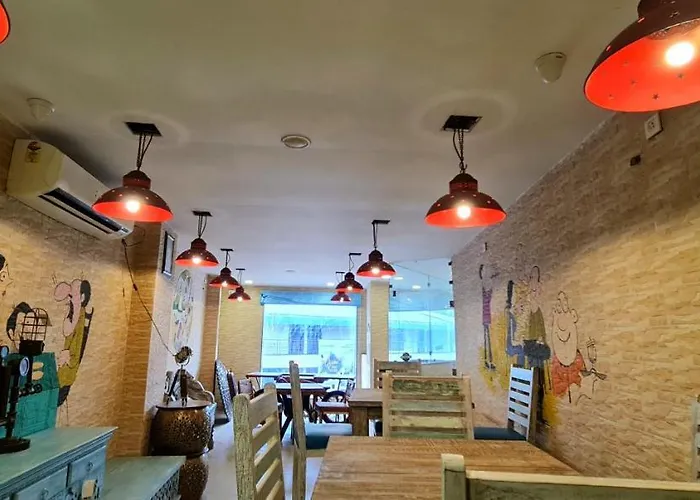 Ronaldos Hotel & Restaurants Baga