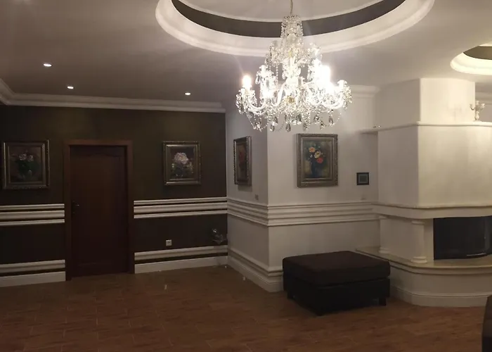 Hotel Galeria Pezinska Baba
