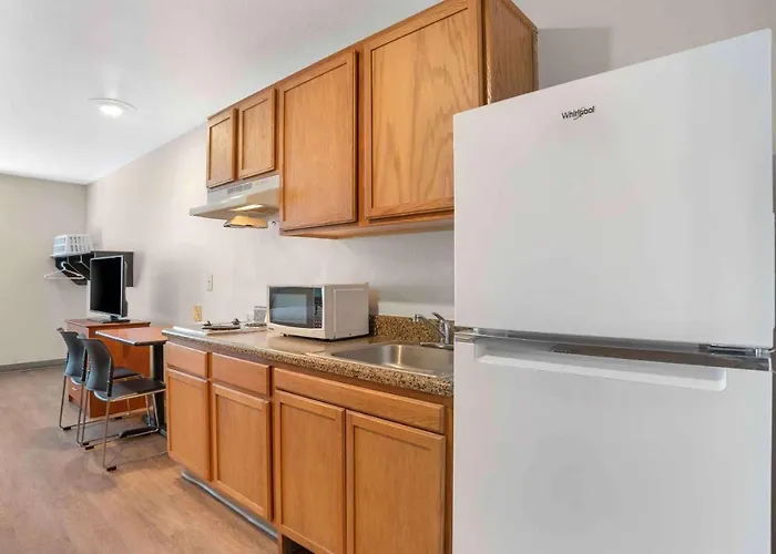 Extended Stay America Select Suites - Gulfport
