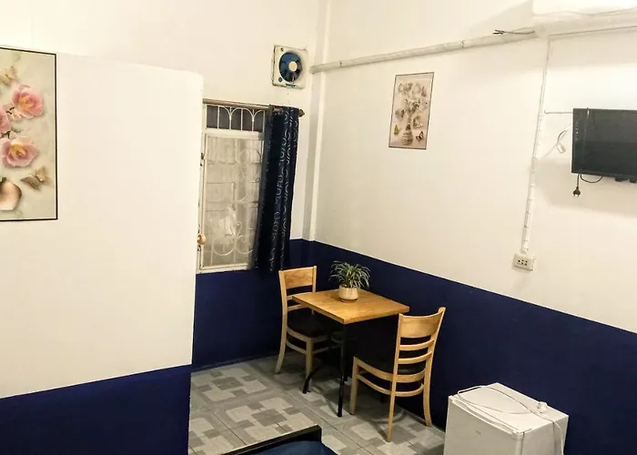 Rene'S Pasta Bar & Guesthouse