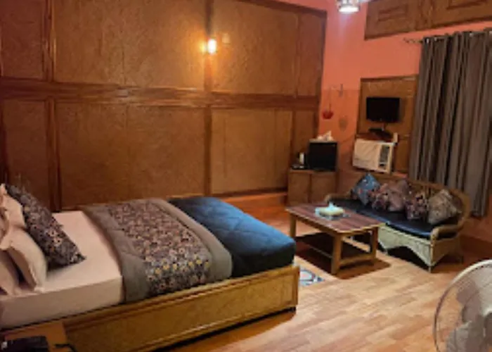 Hotel We2 Haven Dimapur