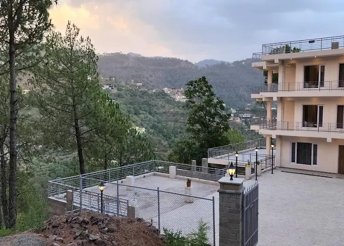 Hotel Dagshai Mist