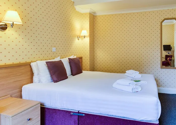 Queens Hotel