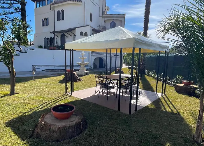 John Sea Suites