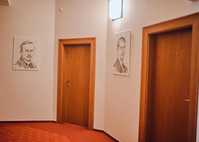 Hotel Grand