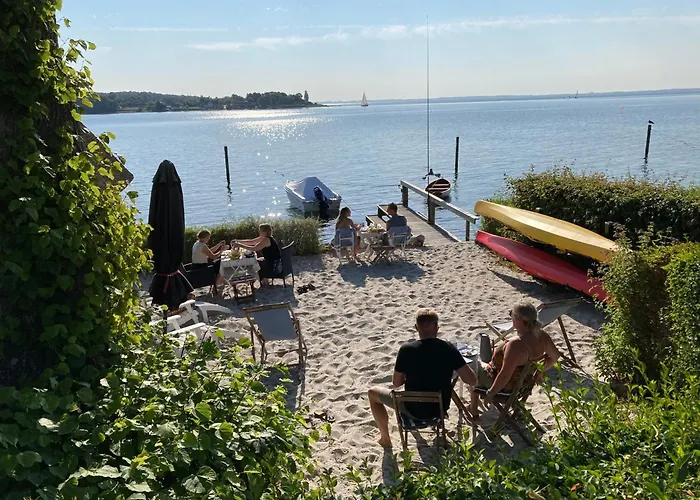 Troense Bed And Breakfast By The Sea