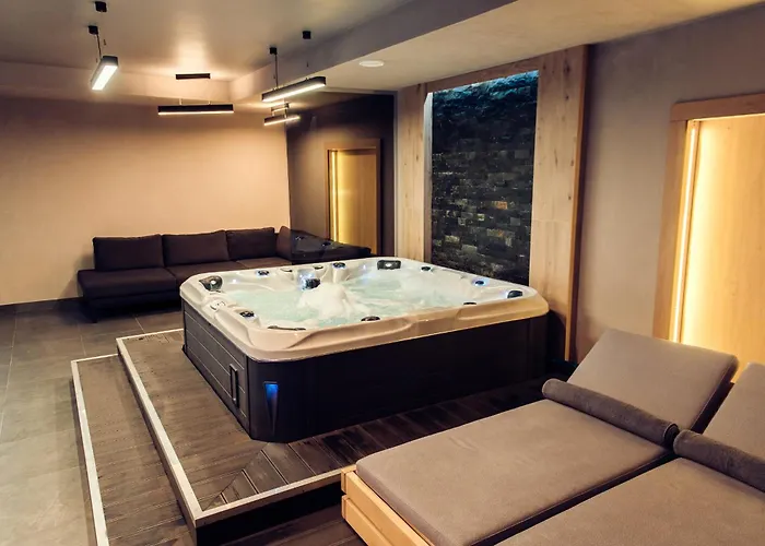 Verhovel Hotel
