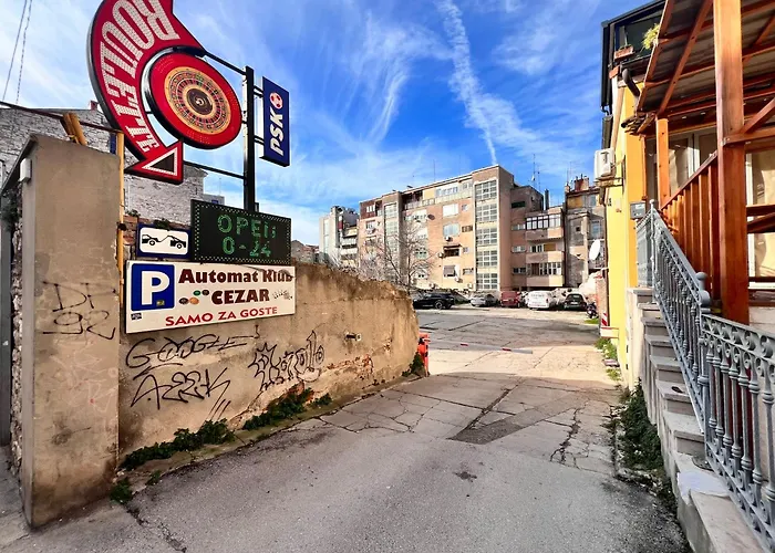 Arta Apartments City Center